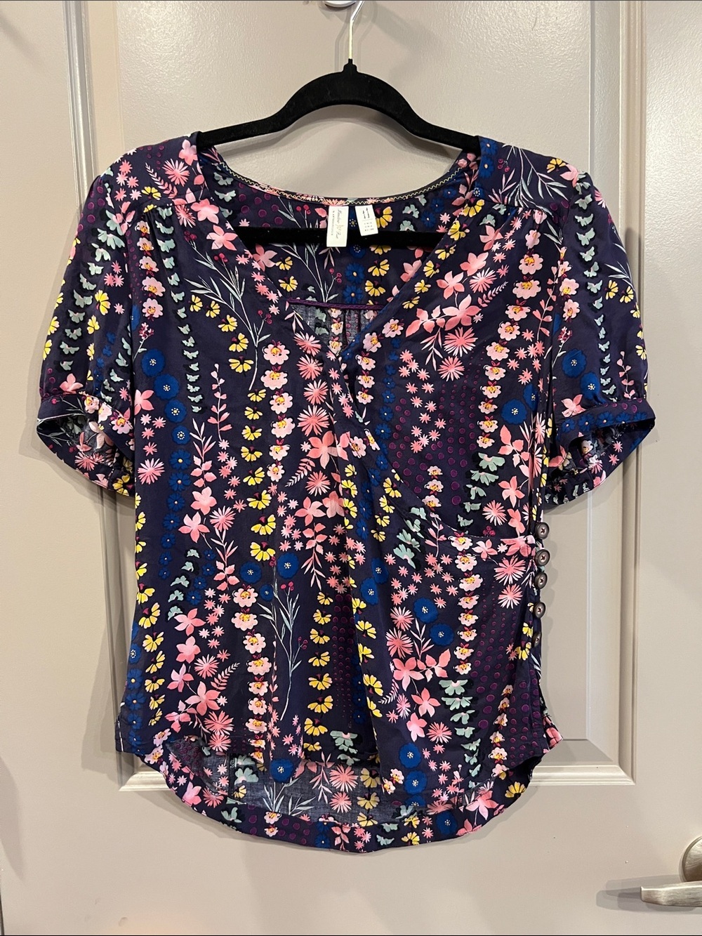Meadow Rue by Anthropologie Eldoret Floral Wrap Top Short Sleeve Blouse 4 - Picture 2 of 11